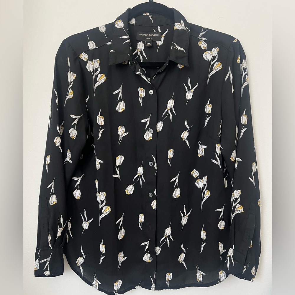 Banana Republic floral blouse